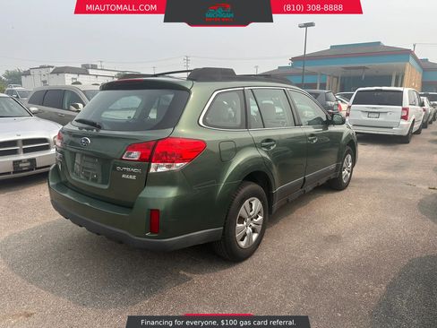 Used 2013 Subaru Outback 2.5i AWD/4WD image 6