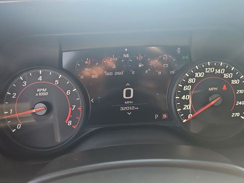 Used 2019 Chevrolet Camaro LT RWD image 16
