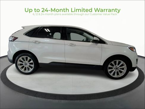 Used 2017 Ford Edge Titanium w/ Equipment Group 302A AWD/4WD image 8