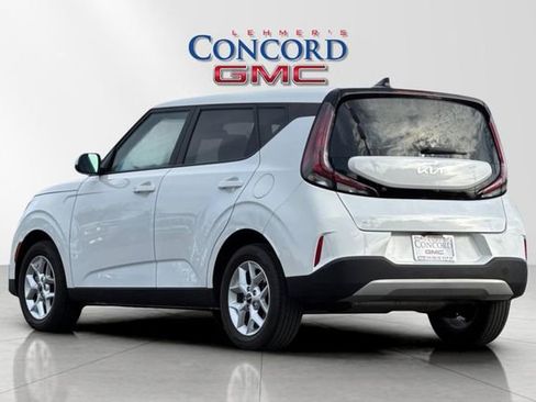 Used 2024 Kia Soul LX w/ Option Group 015 image 6