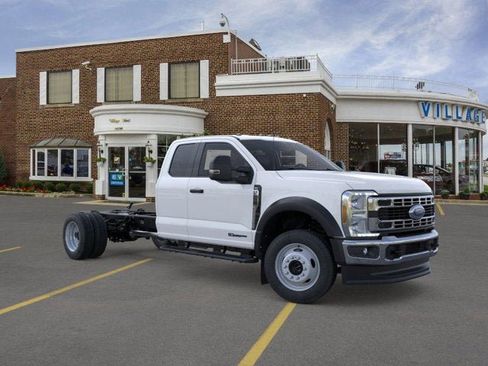 New 2026 Ford F550 4x4 SuperCab Super Duty image 32