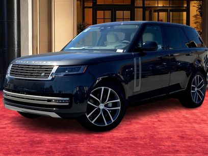 New 2025 Land Rover Range Rover SE