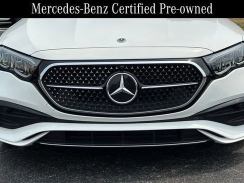 Used 2026 Mercedes-Benz E 450 4MATIC Sedan image 4