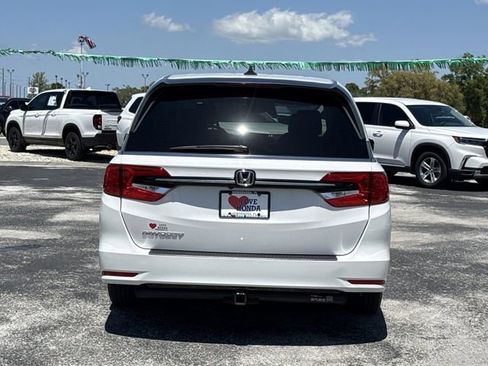 Certified 2024 Honda Odyssey EX-L image 8