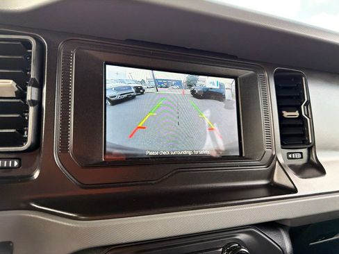 Used 2023 Ford Bronco Big Bend w/ Sasquatch Package AWD/4WD image 42