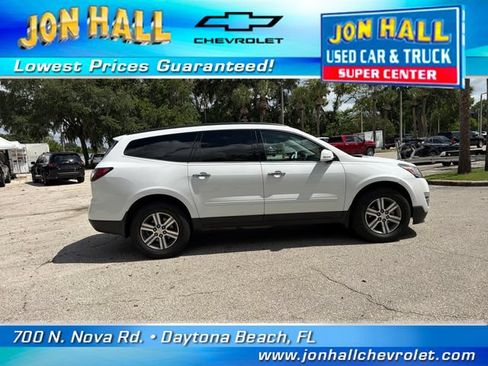 Used 2017 Chevrolet Traverse LT AWD/4WD image 13