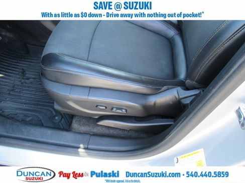 Used 2018 Chevrolet Trax LT w/ LT Convenience Package image 12