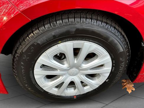 Certified 2020 Toyota Corolla LE image 10