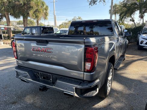 Used 2020 GMC Sierra 1500 SLE w/ SLE Value Package image 7