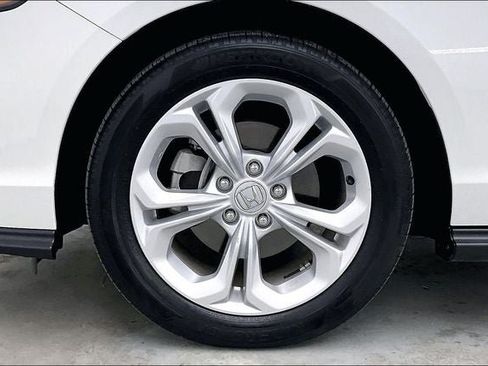 Certified 2023 Honda Accord LX image 10