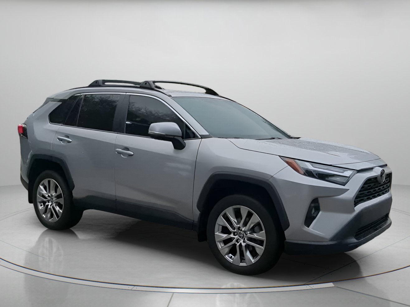 Used 2025 Toyota RAV4 XLE Premium w/ Weather Package FWD image 36