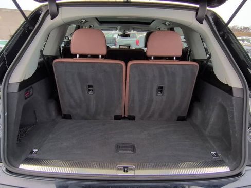 Used 2017 Audi Q7 3.0T Premium Plus image 37