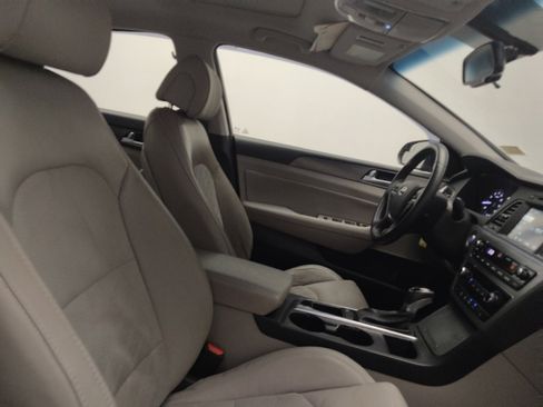 Used 2017 Hyundai Sonata Sport w/ Value Edition Package 02 FWD image 21