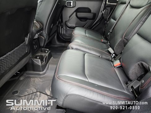 New 2025 Jeep Wrangler Unlimited Rubicon w/ Steel Bumper Group image 39