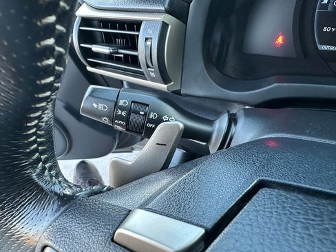 Used 2017 Lexus RC 350 image 32