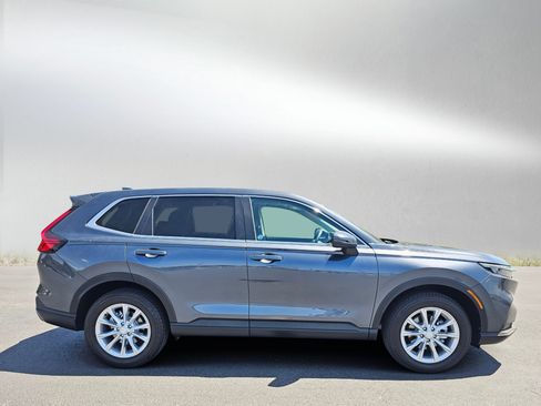 Used 2024 Honda CR-V EX image 6