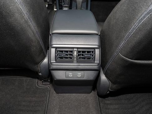 Used 2025 Honda Accord Sport image 19