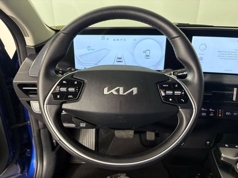 Used 2023 Kia EV6 Wind RWD image 23