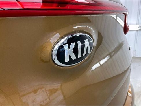 Used 2020 Kia Sportage EX w/ Option Group 15 AWD/4WD image 32
