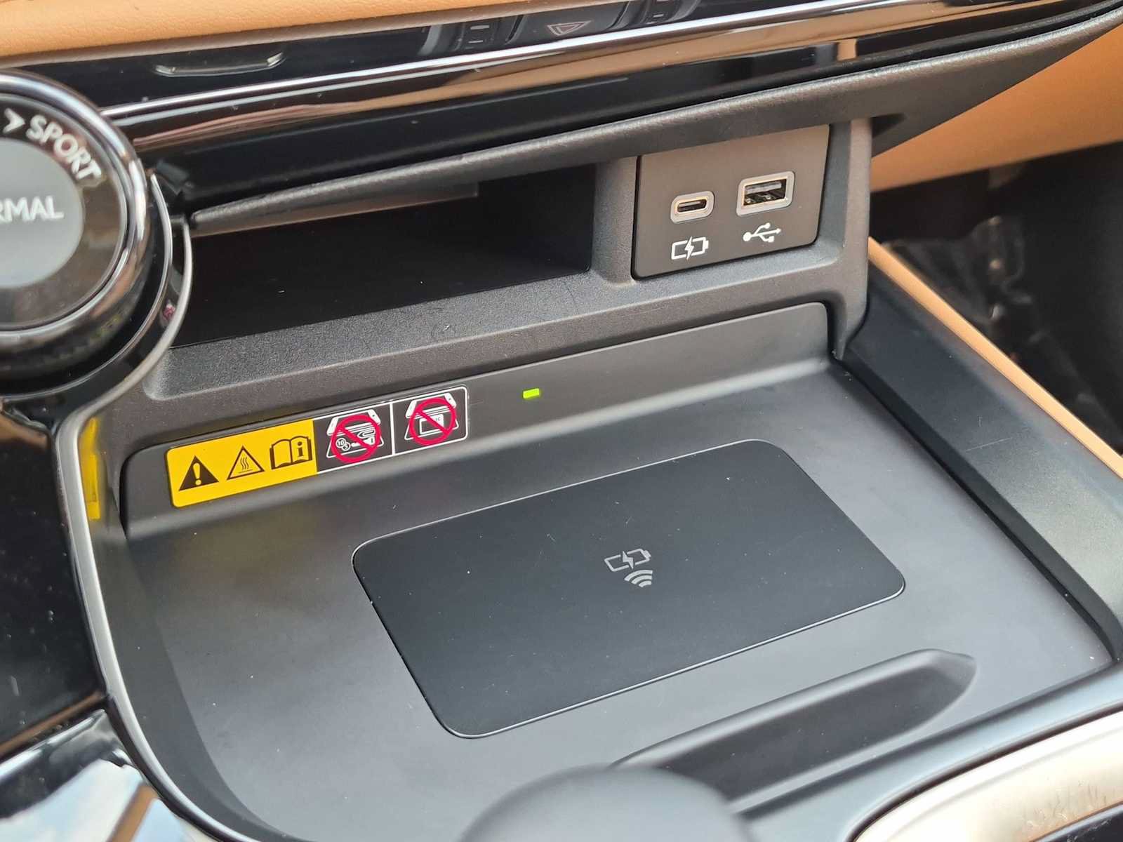 Used 2024 Lexus NX 350h AWD image 32