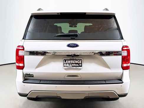 Used 2020 Ford Expedition Max XLT w/ Equipment Group 202A RWD image 5