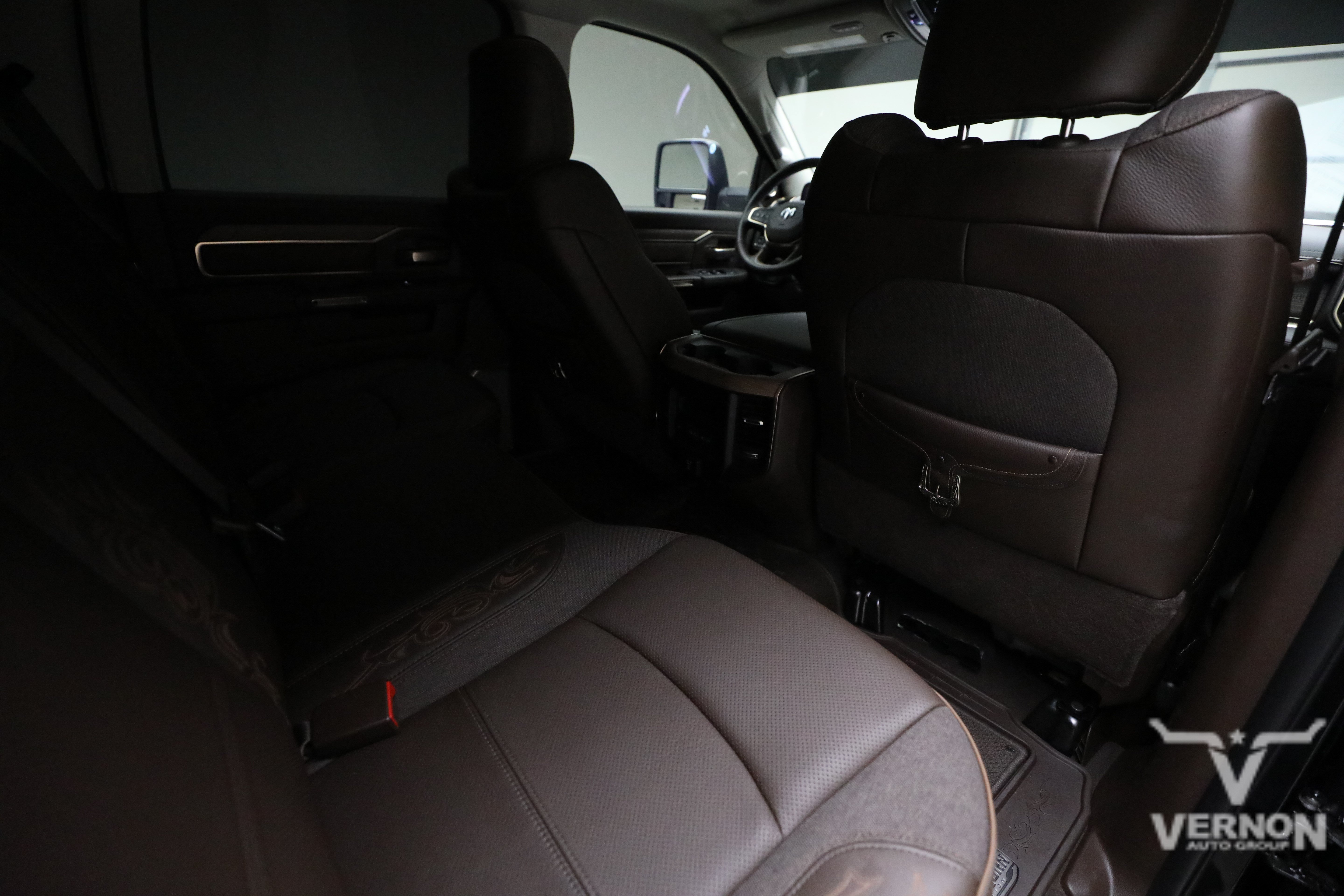 Used 2026 RAM 2500 Limited AWD/4WD image 12