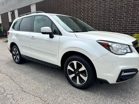 Used 2018 Subaru Forester 2.5i Premium w/ All-Weather Package image 29