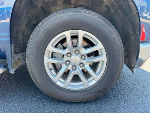 Used 2021 Chevrolet Silverado 1500 LT w/ Bed Protection Package AWD/4WD image 6