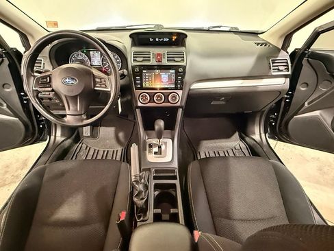 Used 2015 Subaru Crosstrek 2.0i Premium AWD/4WD image 19