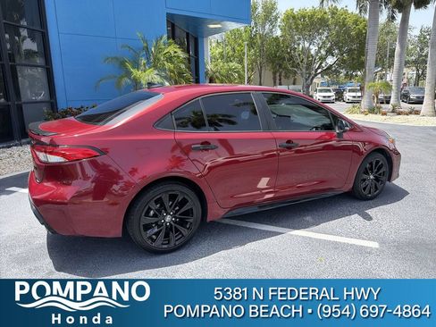 Used 2022 Toyota Corolla SE FWD image 9