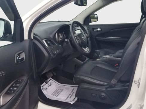 Used 2015 Dodge Journey Crossroad w/ Flexible Seating Group FWD image 10