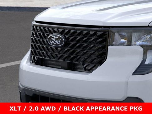 New 2025 Ford Maverick XLT w/ Black Appearance Package image 18
