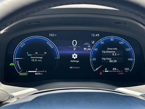 Used 2025 Toyota Camry XLE w/ Premium Package AWD/4WD image 27