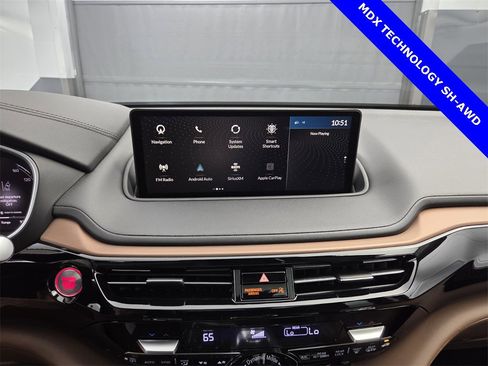 Used 2023 Acura MDX SH-AWD w/ Technology Package image 32