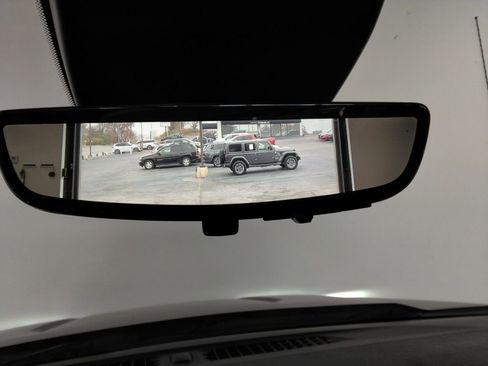 Used 2023 Chevrolet Silverado 1500 LTZ w/ Technology Package image 28