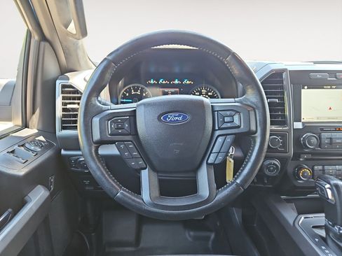 Used 2017 Ford F150 XLT w/ Equipment Group 302A Luxury AWD/4WD image 12