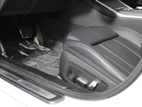 Used 2023 BMW 330e w/ M Sport Package image 11