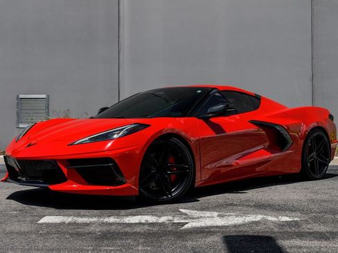 Used 2024 Chevrolet Corvette Stingray Preferred Cpe w/ Stealth Interior Trim Package RWD image 33