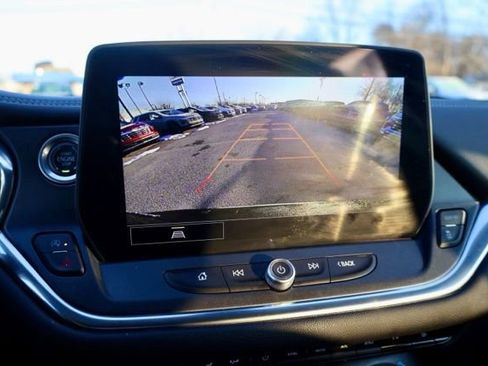 Used 2023 Chevrolet Blazer LT w/ Convenience Package image 5