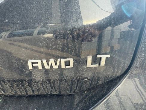 Used 2021 Chevrolet Equinox LT image 34