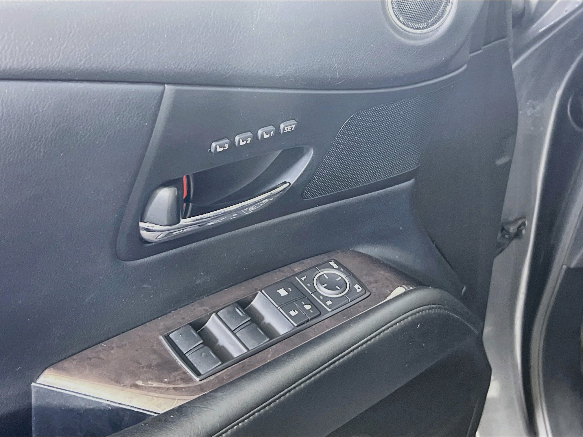 Used 2013 Lexus RX 350 AWD w/ Navigation Pkg image 18