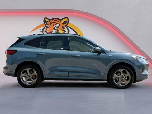Used 2024 Ford Escape ST-Line Select w/ Tech Pack #1 AWD/4WD image 4