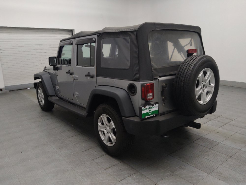 Used 2015 Jeep Wrangler Unlimited Sport w/ Connectivity Group AWD/4WD image 5