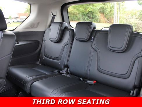 Used 2025 INFINITI QX80 Pure w/ Cargo Package image 31