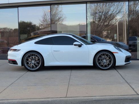 Used 2020 Porsche 911 Carrera image 8