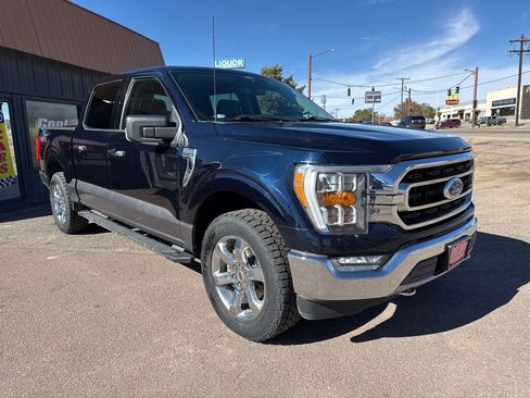 Used 2021 Ford F150 XLT w/ Equipment Group 302A High image 8