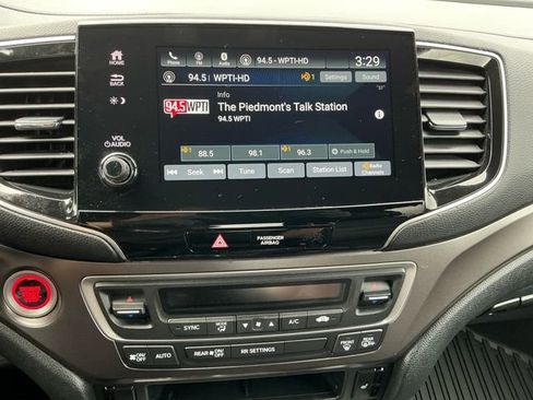 Used 2023 Honda Passport EX-L image 23