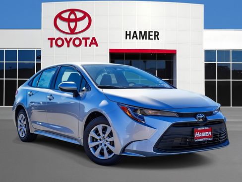 New 2026 Toyota Corolla XSE image 1