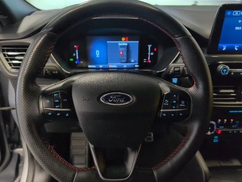 Used 2023 Ford Escape ST-Line image 17