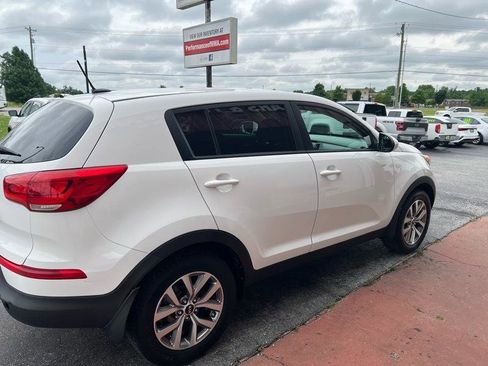 Used 2015 Kia Sportage LX FWD image 5